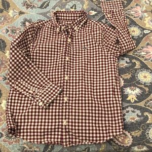 Vineyard Vines boys button down shirt